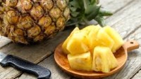 Ananas Nasıl Soyulur?