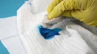 Gömlekteki Parfüm Lekesi Nasıl Çıkar?