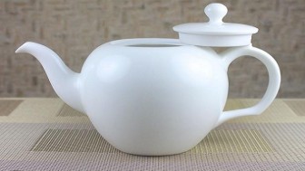 Porselen Çaydanlık Nasıl Temizlenir?